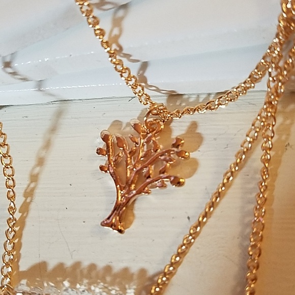 3 Strands 3 Charms Gold Tone 20" Necklace Effiel Tower Paris Triangle Tree Bead - Picture 4 of 4